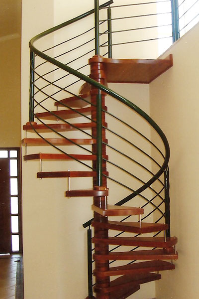 Escada Caracol modelo EC01C